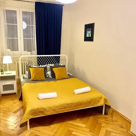 Ratusz Apartament - W Sercu Miasta Apartment